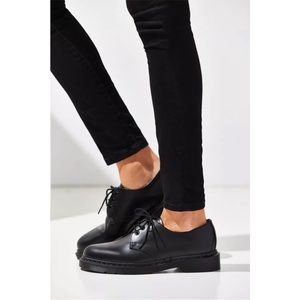 Dr. Martens 1461 monochrome oxfords